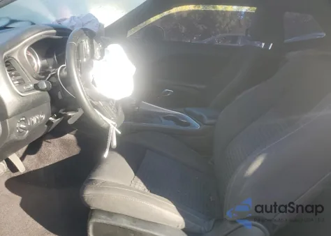 2019 Dodge Challenger Sxt z USA, uszkodzony, nr VIN 2C3CDZAG6KH525181